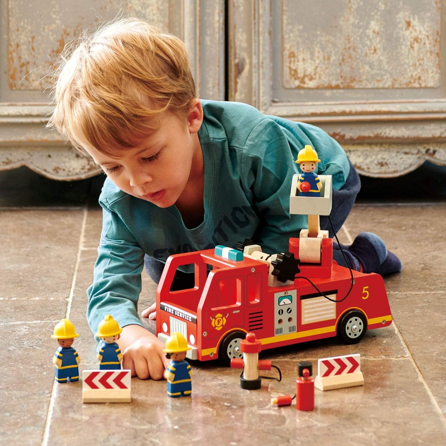 Tender Leaf Toys - Fire Engine - Wooden Fire Truck Toy with Firefighters and Accessories - Story Telling, Pretend Play and Imaginative Play for Age 3+