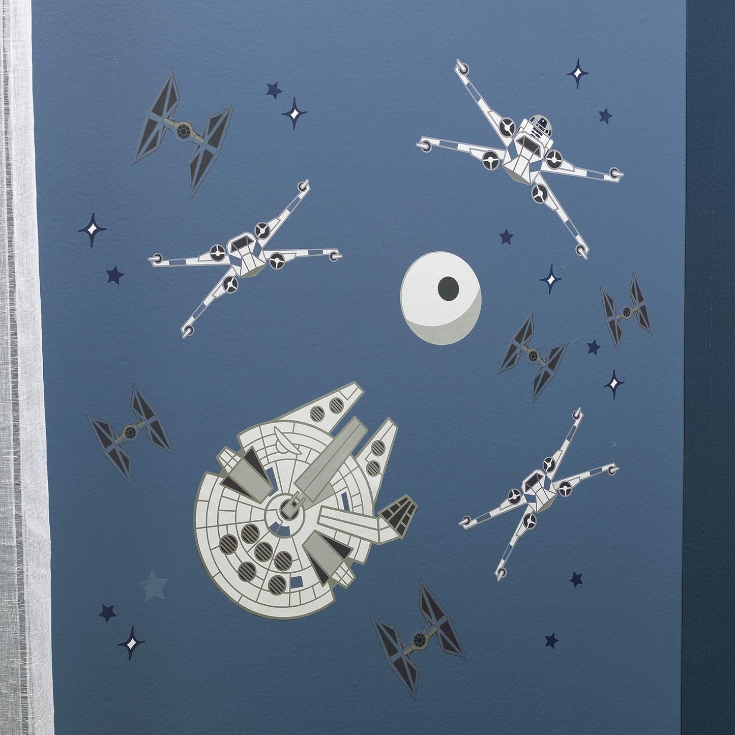 Lambs & Ivy Star Wars Squadron X-Wing/Tie Fighter/Millennium Falcon Wall Decals