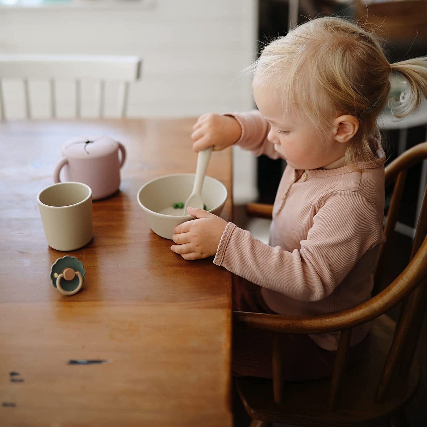 Mushie round Dinnerware Bowls for Kids | Made in Denmark, Set of 2 (Vanilla)