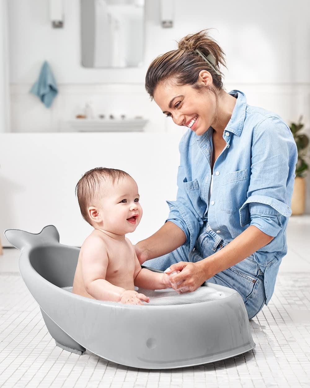 Skip Hop 3-Stage Smart Sling Baby Bath Tub and Waterfall Rinser Bundle