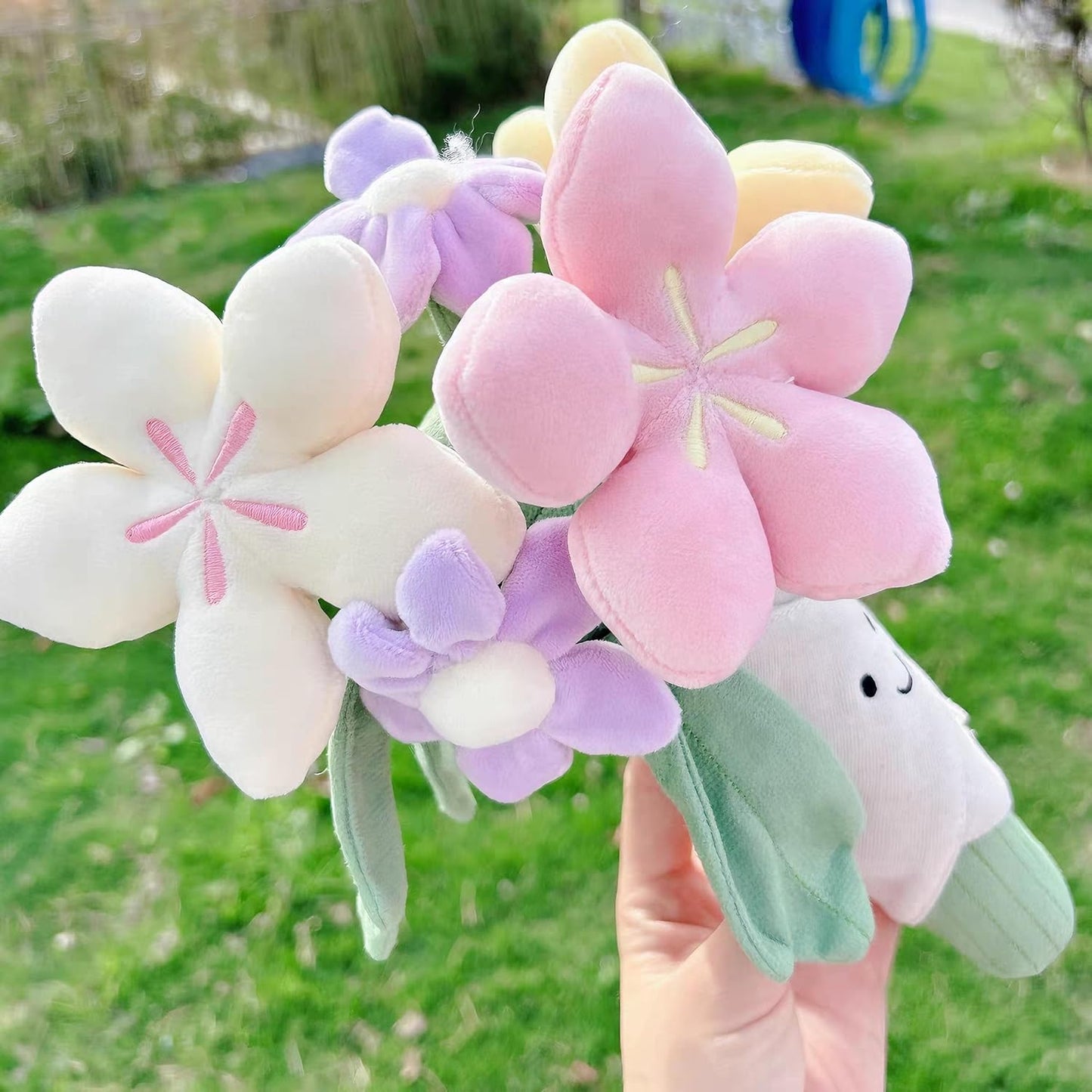 Cute Flower Plush Doll Stuffed Plant Plushie Soft Flower Doll Lovely Smiling Face Huggable Handing Flower Toy Sweet Gifts for Boys Girls Kids Adults, Pink, W32PL00075