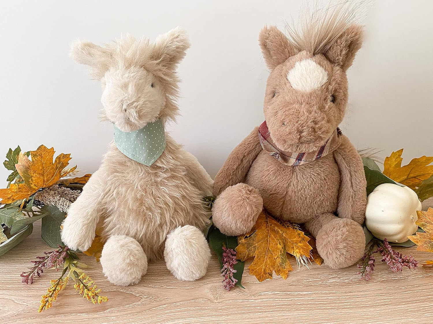 MON AMI Fuzzy the Llama Stuffed Animal – 13”, Plush Stuffed Alpaca, Soft & Cuddly, Use as Toy/Nursery Room Décor, Great for Kids of All Ages