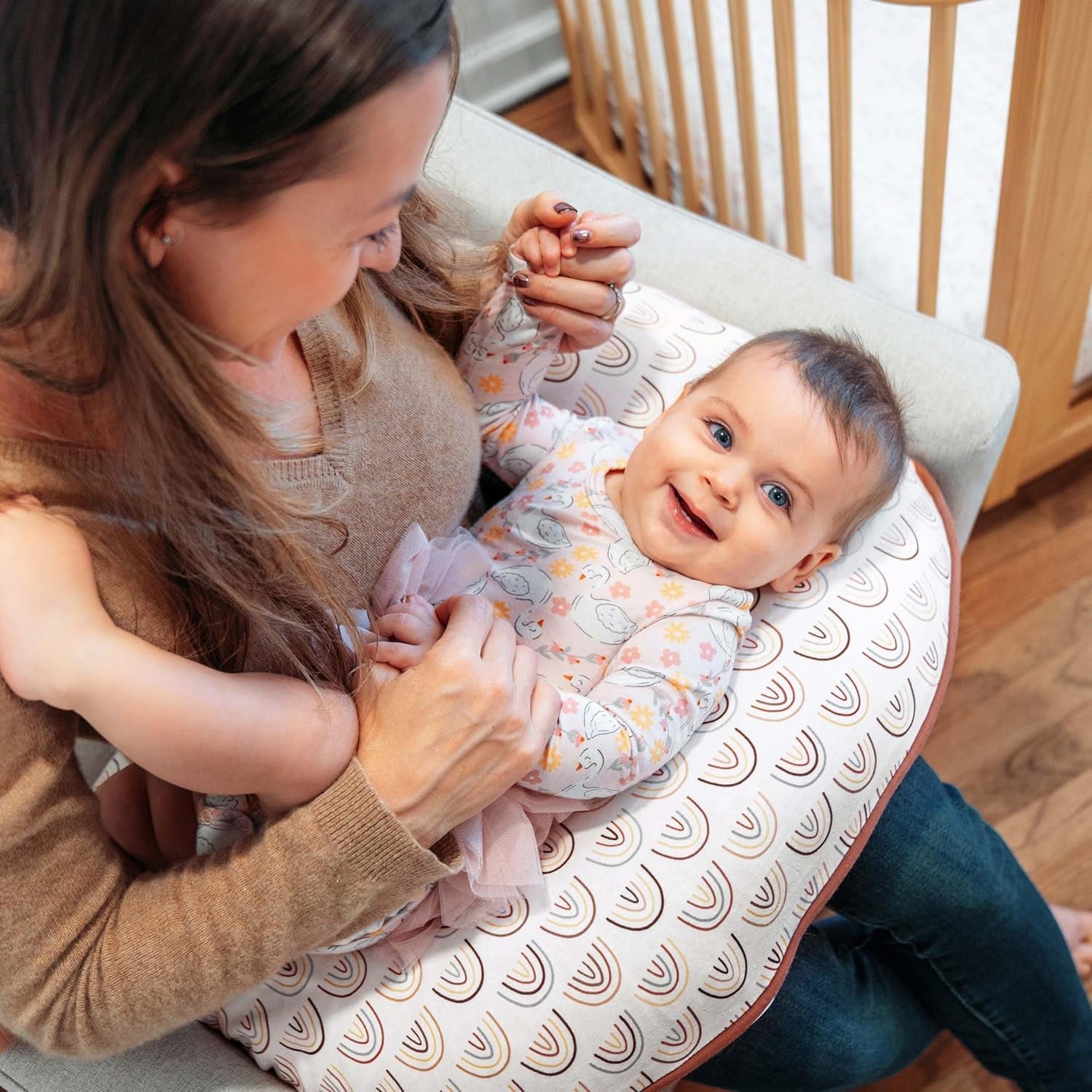 Boppy Nursing Pillow Organic Original Support, Sand Criss Cross, Ergonomic Nursing Essentials for Bottle and Breastfeeding, Firm Hypoallergenic Fiber Fill with 100% Organic Cotton Nursing Pillow Cover