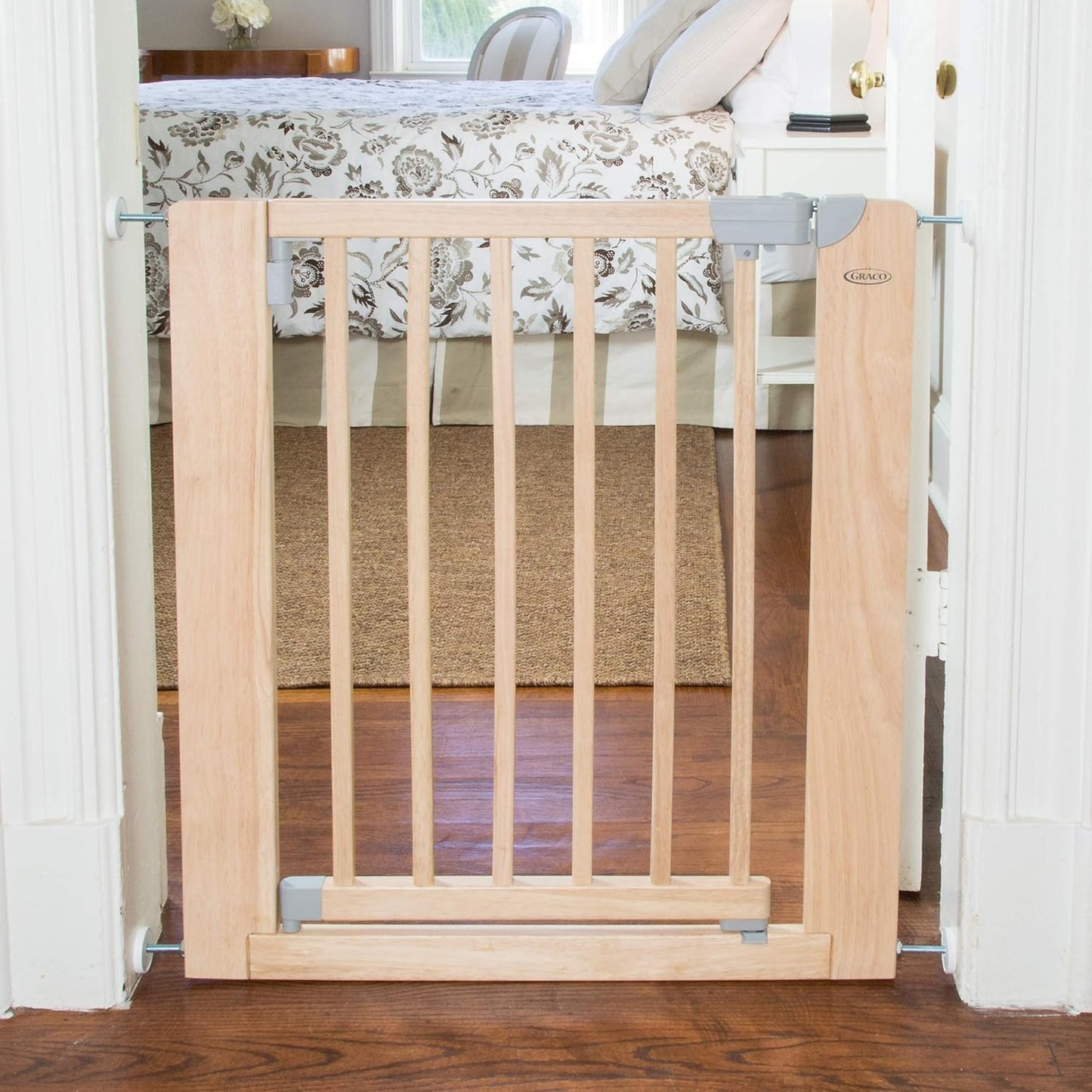 Graco Safespace Walk-Through Wooden Safety Gate (Natural) - Expands from 29-43.75 Inches, 30 Inches Tall, Includes 4 Extensions, Pressure Mounted Walk Thru Baby Gate, Perfect for Children and Pets