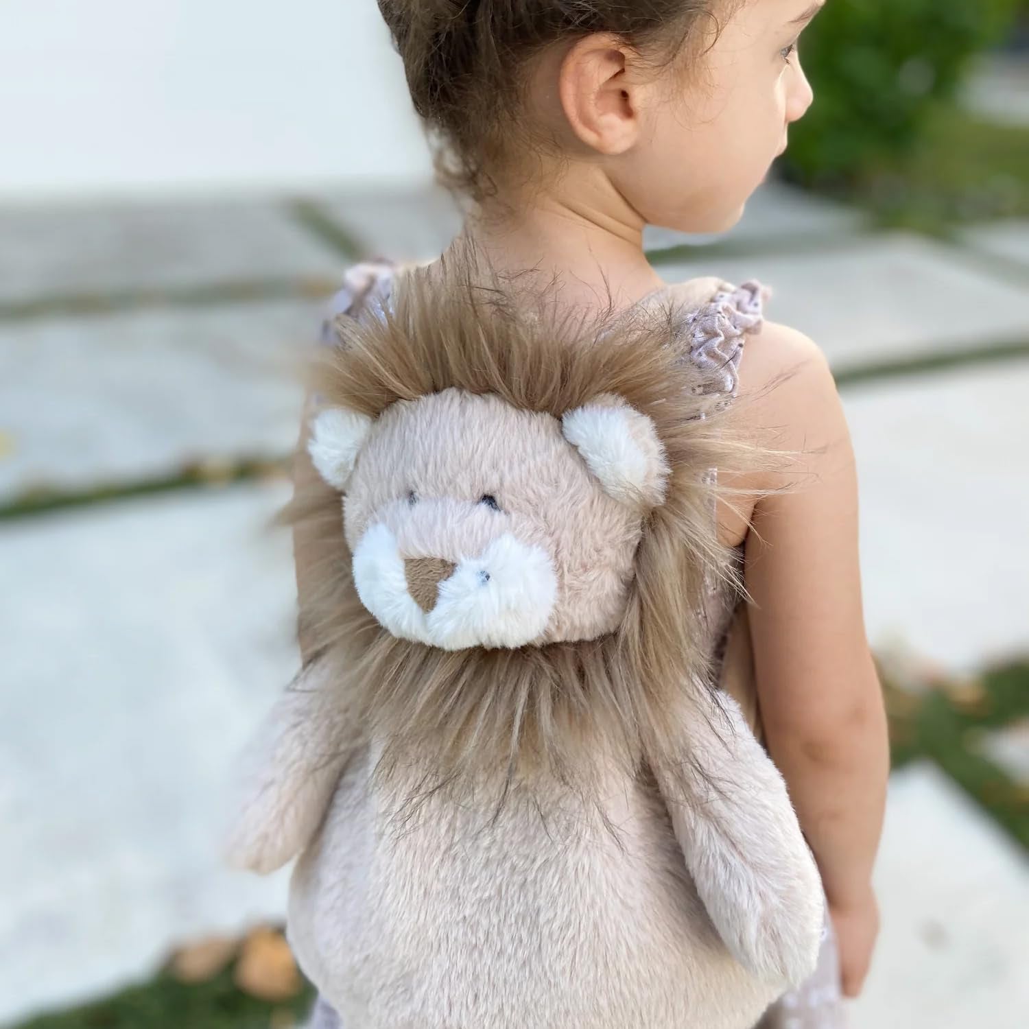 MON AMI Zuri the Lion Soft Plush Backpack – 21”, Toddler Backpack for Boys/Girls, Everyday Kids Travel Backpack, Adjustable Straps, Stuffed Animal Toy Bag, Great Gift for Christmas